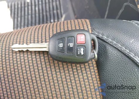 2016 Toyota Corolla S Plus из США, поврежденный, VIN 2T1BURHE1GC734468